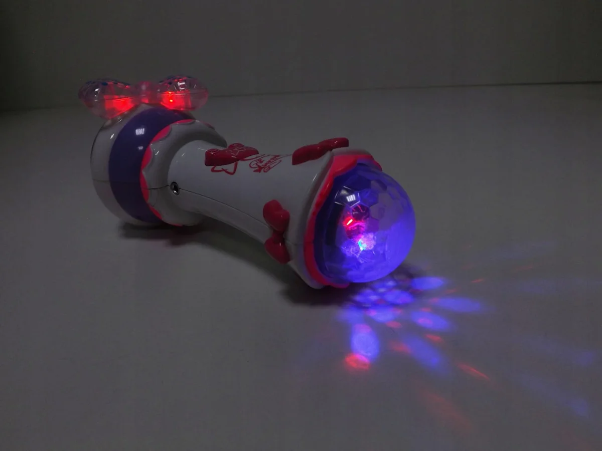 Mikrofon 10 piosenek mp3 kabel smycz światła 775