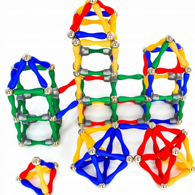 Magiczne klocki magnetyczne do układania